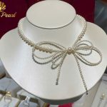 Vòng cổ ngoạc trai thắt nơ tiểu thư